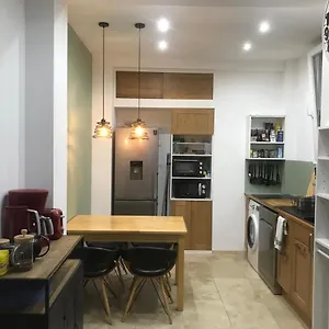 Très Bel T3 Proche Place Castellane Avec Vue Et 2 Appartement